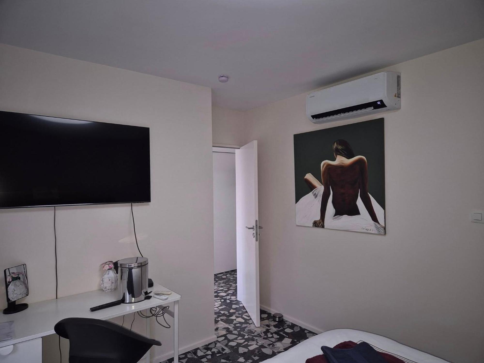 La Couette Du Voyageur Bed & Breakfast Wanze Bagian luar foto